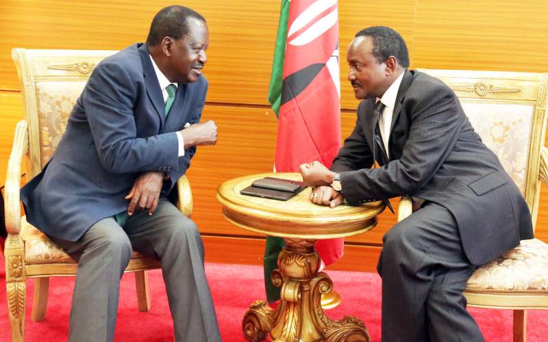 Raila holed up in meeting with Kalonzo ahead of Azimio NDC