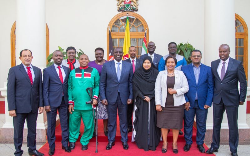 President William Ruto with Kenya's representatives to the East African Legislative Assembly (EALA). 
PHOTO/Facebook